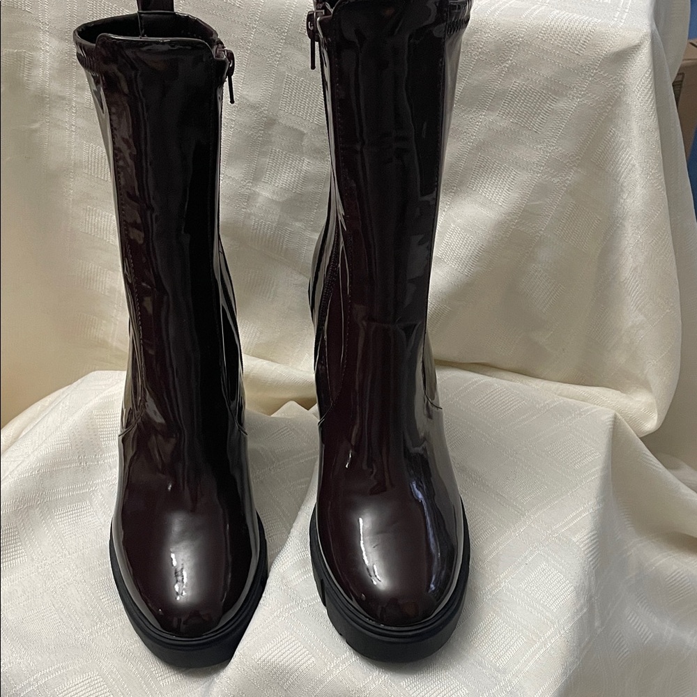 Aldo Dark Burgundy Patent Heeled Boots LIKE NEW